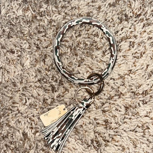 Key Holder - Picture 2 of 2